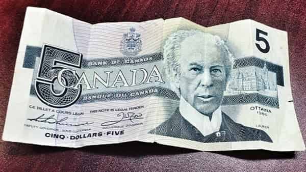 USD/CAD Forecast Canadian Dollar May 4, 2022